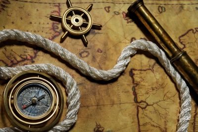 pirate metrics - image of compass and rope